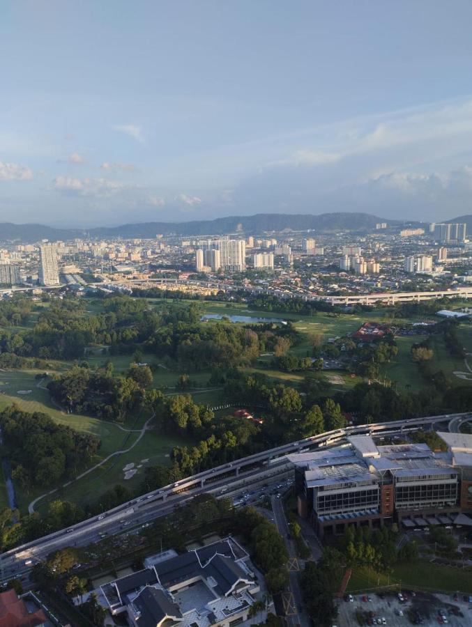 Astra @ Eaton Residences Kl Kuala Lumpur Exterior photo